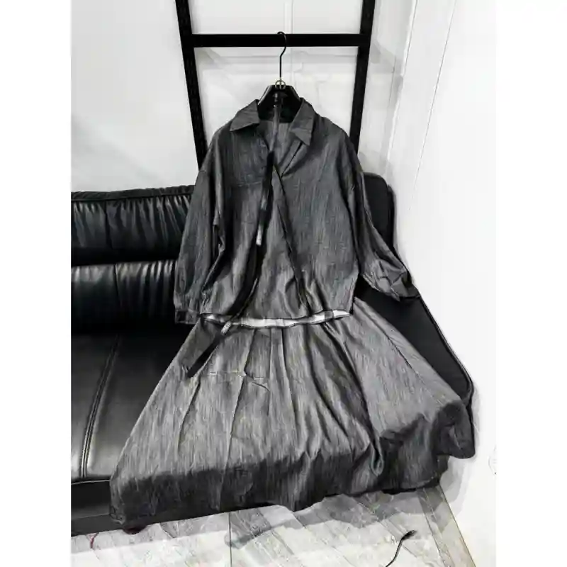 21646 Стильная тройка серая 48