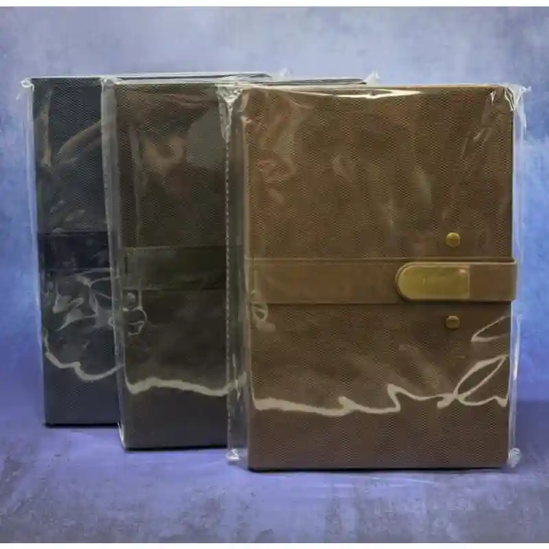 Блокнот тканевый с ремешком коричневый, А5 25555