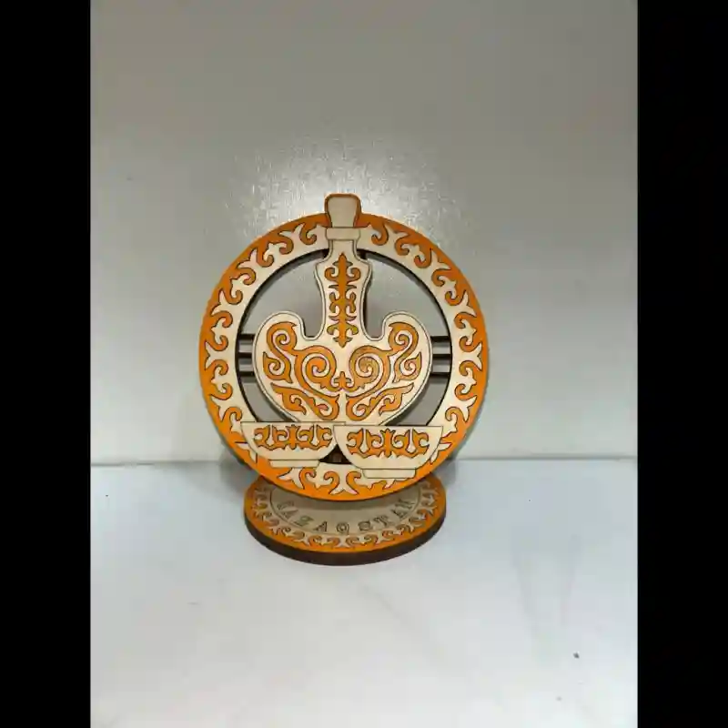 Статуэтка Шанырак настольный красный