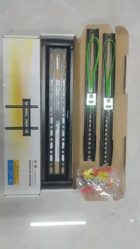 Настенный кронштейн для телевизора Fixed Mount C32-F (32–65")