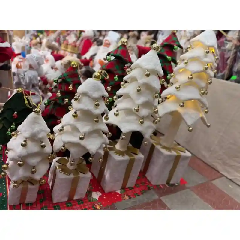 Новогоднее украшение Xk9118-1 на растяжке светятся 70см