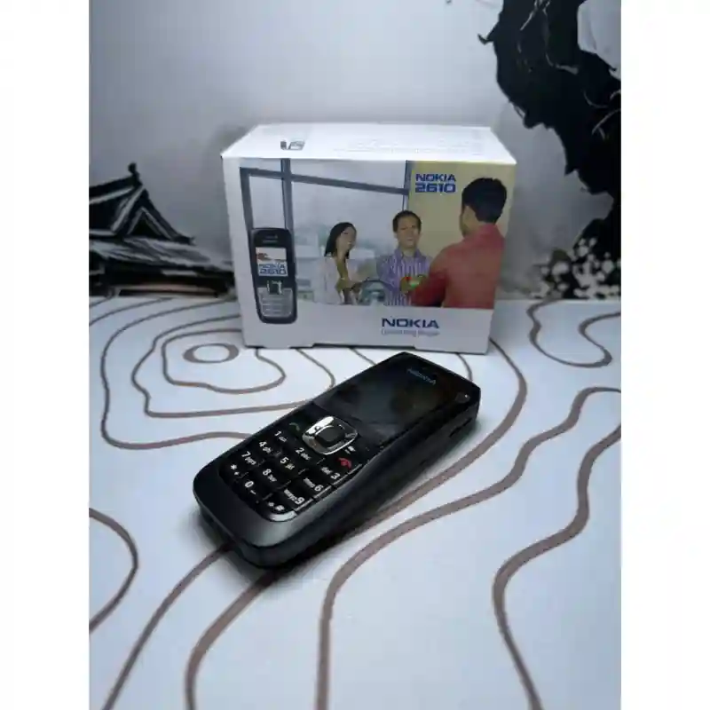 Телефон NOKIA-2610